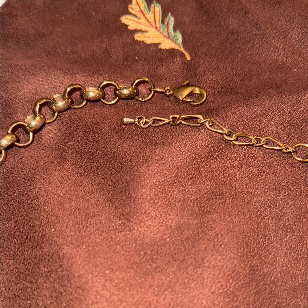 M Style Lab Gold Necklace - Picture 4 of 8